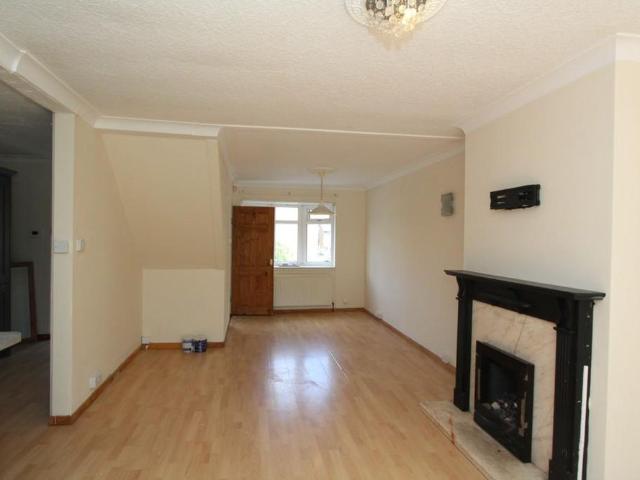 3 bedroom terraced house to rent