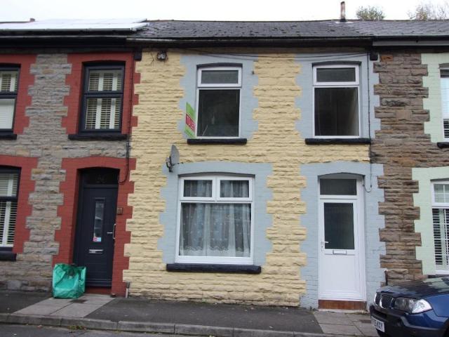 3 bedroom terraced house to rent