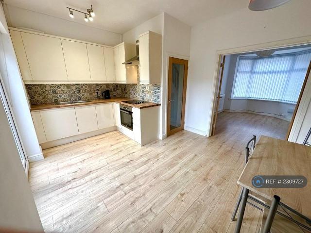 3 bedroom terraced house to rent