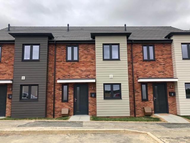 3 bedroom terraced house to rent