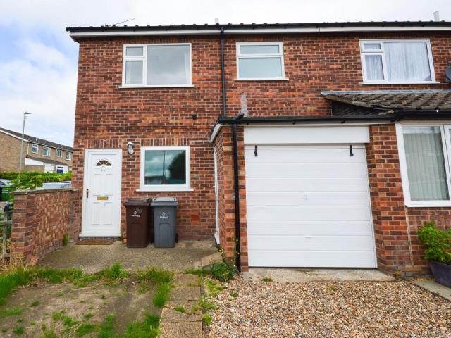 3 bedroom terraced house to rent