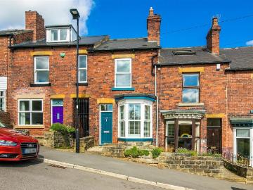 3 bedroom terraced house to rent