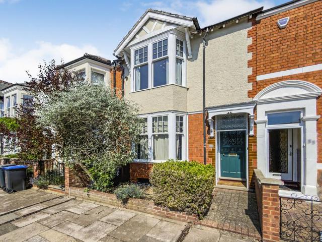3 bedroom terraced house to rent