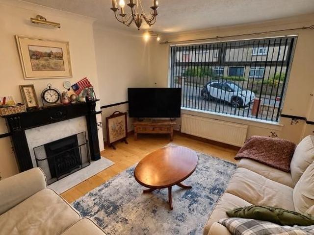 3 bedroom terraced house to rent