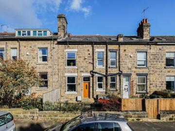3 bedroom terraced house to rent