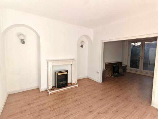 3 bedroom terraced house to rent