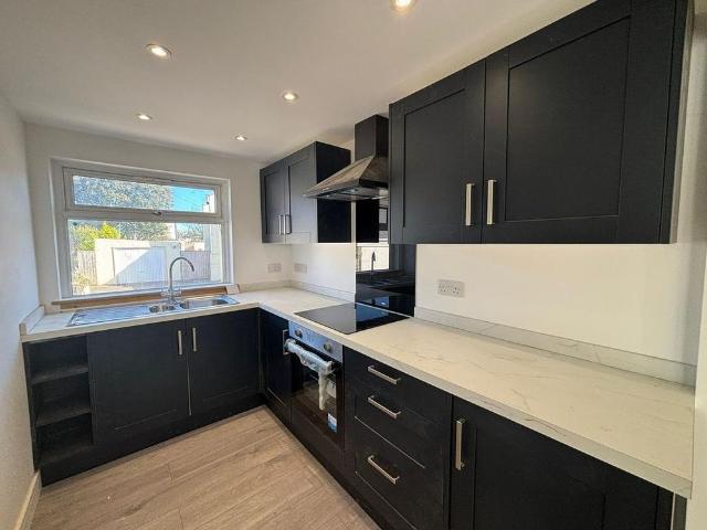 3 bedroom terraced house to rent