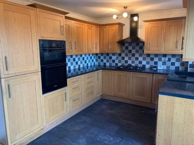 3 bedroom terraced house to rent