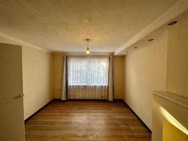 3 bedroom terraced house to rent
