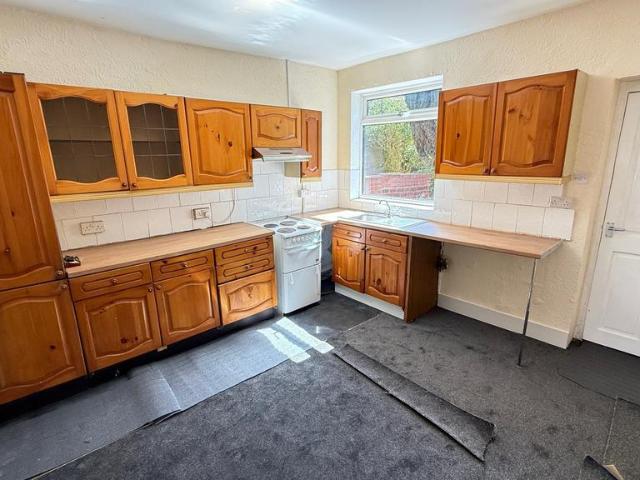 3 bedroom terraced house to rent