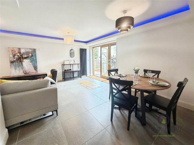 3 bedroom terraced house to rent