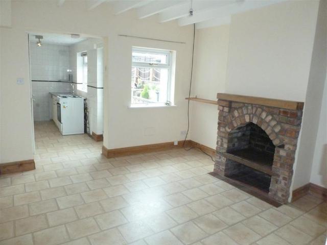 3 bedroom terraced house to rent