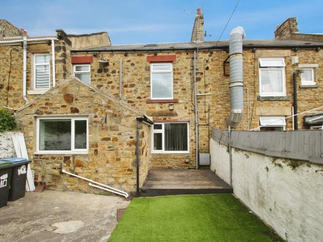 3 bedroom terraced house to rent