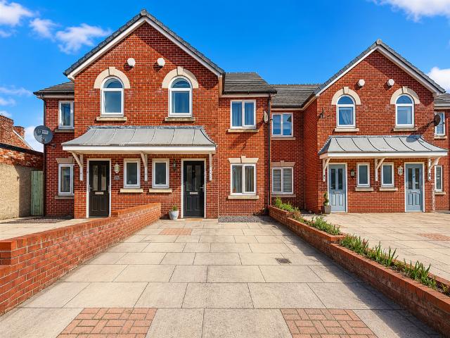 3 bedroom terraced house to rent