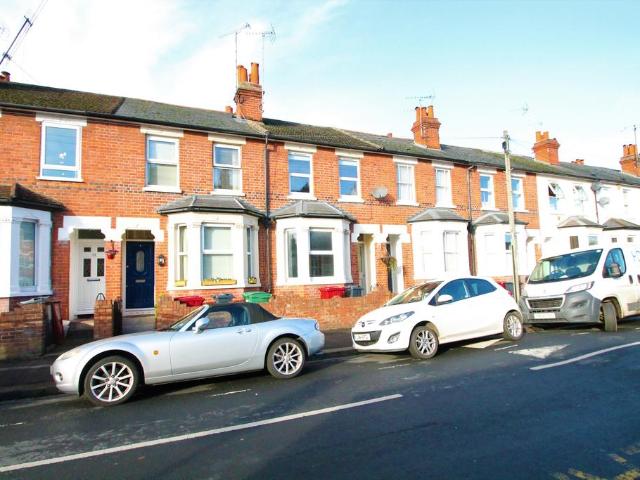 3 bedroom terraced house to rent