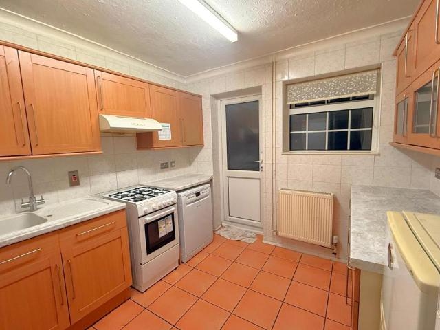 3 bedroom terraced house to rent