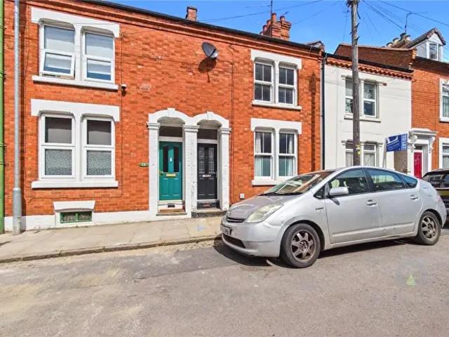 3 Bedroom Terraced House To Rent In Turner Street, Northampton, Northamptonshire, NN1