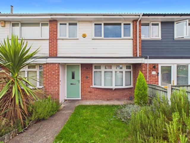 3 Bedroom Terraced House To Rent In Warrener Grove, Nottingham, NG5