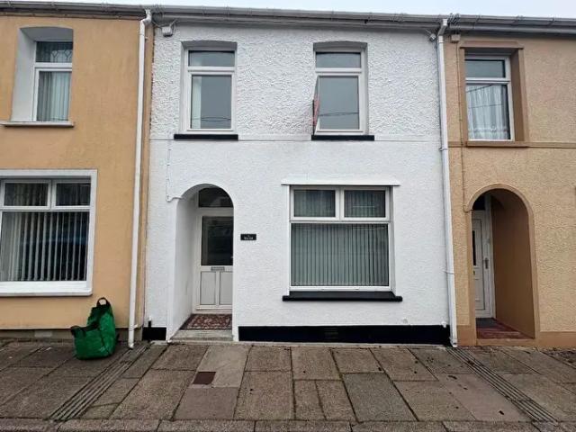 3 Bedroom Terraced House To Rent In West Hill, Tredegar, NP22