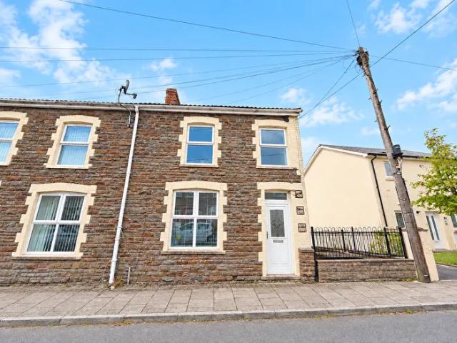 3 Bedroom Terraced House To Rent In A East View Terrace, Gilfach, CF81