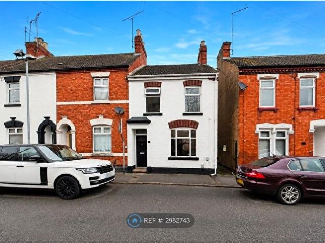 3 Bedroom Terraced House To Rent In Abbey Road, Northampton, NN4