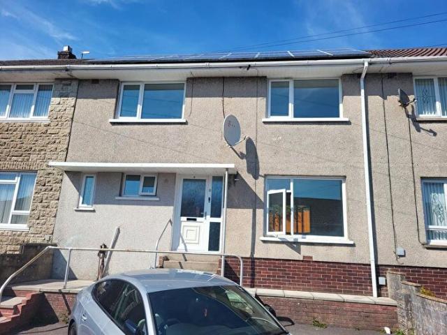 3 Bedroom Terraced House To Rent In Ashgrove, Bridgend, CF31