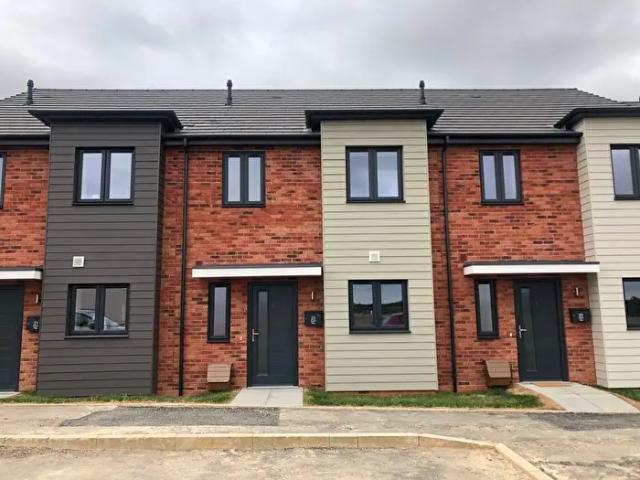 3 Bedroom Terraced House To Rent In Austin Way, Bicester, OX25
