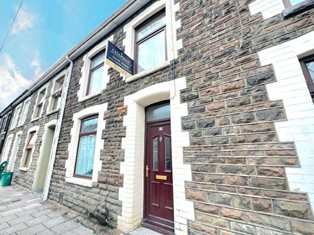 3 Bedroom Terraced House To Rent In Bronllwyn Road, Gelli, CF41
