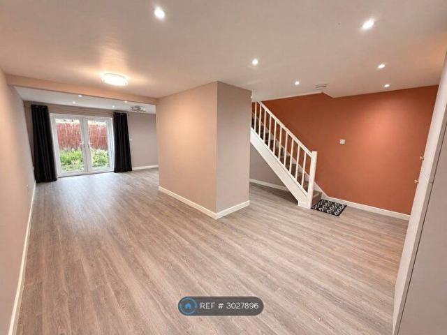 3 Bedroom Terraced House To Rent In Campion Close, Coventry, CV3