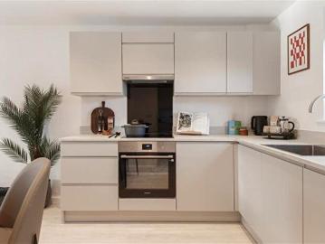3 Bedroom Terraced House To Rent In Casa, North Valley, Nottingham, NG7