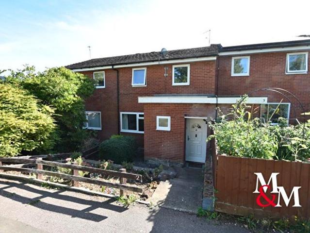 3 Bedroom Terraced House To Rent In Corbet Square, LU7
