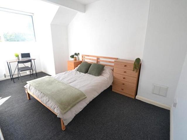 3 Bedroom Terraced House To Rent In Claude Street, Dunkirk, Nottingham, NG7