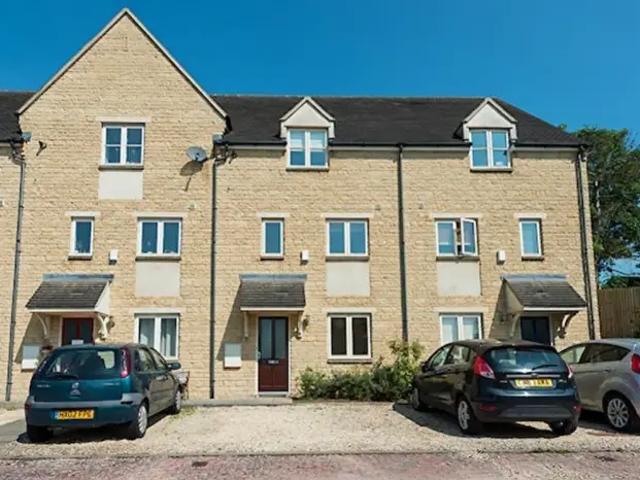 3 Bedroom Terraced House To Rent In Crundel Rise, Witney, Oxfordshire, OX28