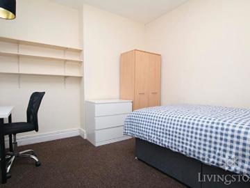 3 Bedroom Terraced House To Rent In Devana Road, LE2