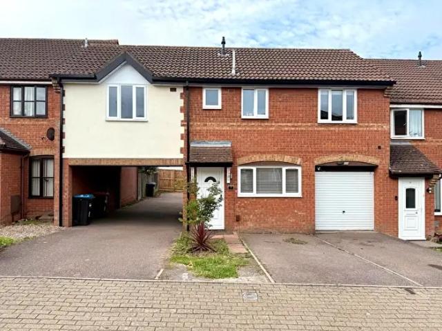3 Bedroom Terraced House To Rent In Douglas Place, Oldbrook, MK6
