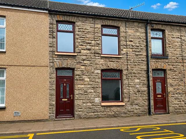 3 Bedroom Terraced House To Rent In Eirw Road, Porth, CF39