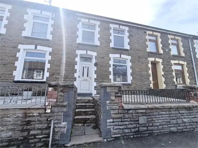 3 Bedroom Terraced House To Rent In Fenwick Street, Pontygwaith, Ferndale, CF43