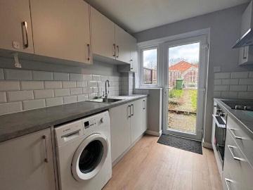 3 Bedroom Terraced House To Rent In Fontwell Drive, Glen Parva, LE2