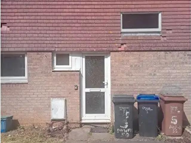 3 Bedroom Terraced House To Rent In Foxwell Square, Northampton, NN3