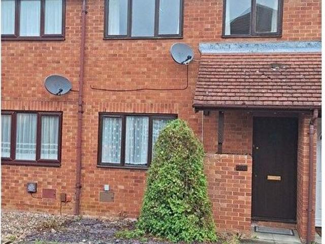 3 Bedroom Terraced House To Rent In Gaddesden Crescent, Milton Keynes, MK7