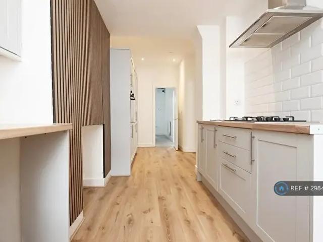 3 Bedroom Terraced House To Rent In Glen View Villas, Treharris, CF46