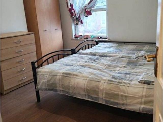 3 Bedroom Terraced House To Rent In Jackson Road, Birmingham, B8