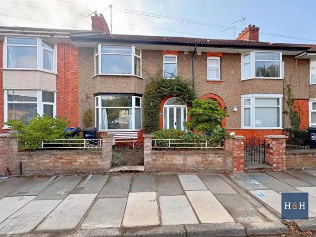 3 Bedroom Terraced House To Rent In King Edward Road, Abington, NN1