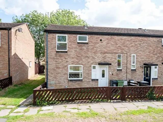 3 Bedroom Terraced House To Rent In Kilnway, Wellingborough, NN8
