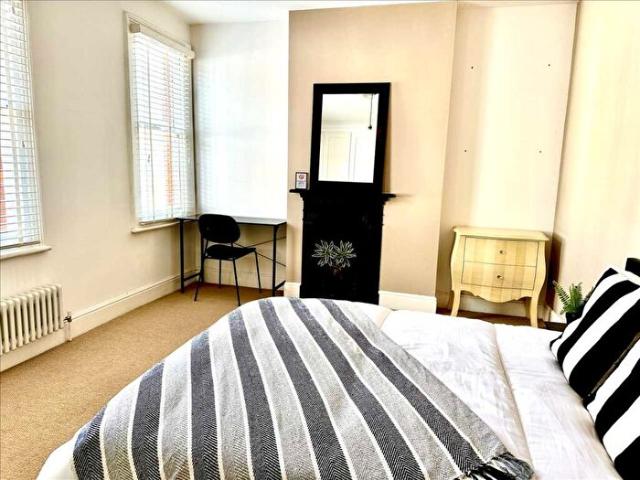 3 Bedroom Terraced House To Rent In Longford Street, Derby, DE22