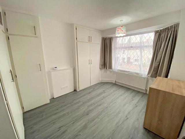 3 Bedroom Terraced House To Rent In Mellowdew Road, Coventry, CV2
