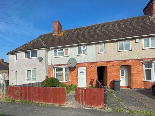 3 Bedroom Terraced House To Rent In Mortimer Way, Braunstone, LE3