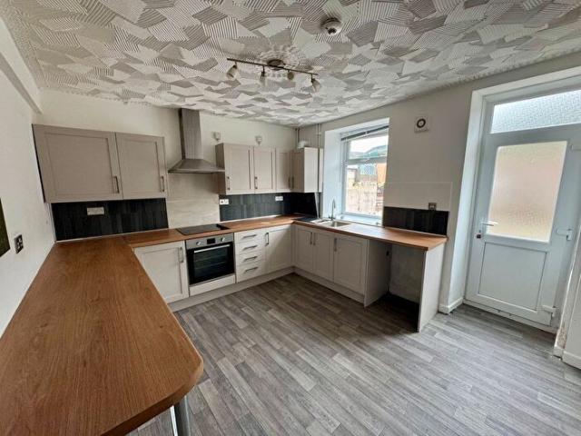 3 Bedroom Terraced House To Rent In Penrhiwceiber Road, Mountain Ash, CF45