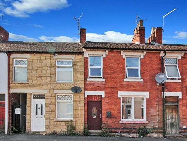 3 Bedroom Terraced House To Rent In, Princes Street, Kettering, NN16