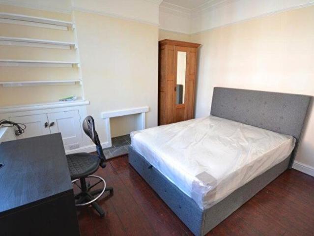 3 Bedroom Terraced House To Rent In Shelley Street, Leicester, LE2